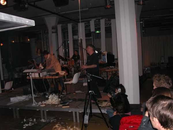 DEAF_04
